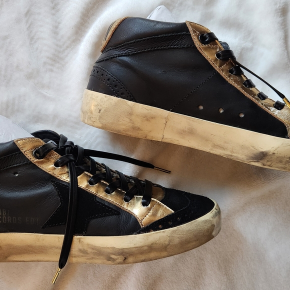 Womens Black & Gold Records Golden Goose Sneakers 35 US 5 - Picture 5 of 11